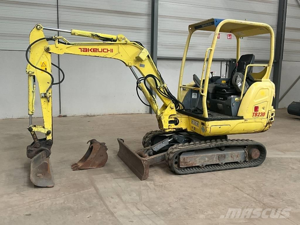 Takeuchi TB 230 Mini excavatoare < 7t