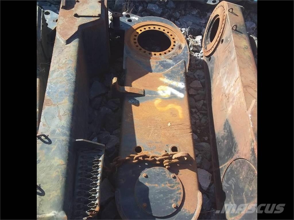 CAT 560 Pendelarm Transmisie