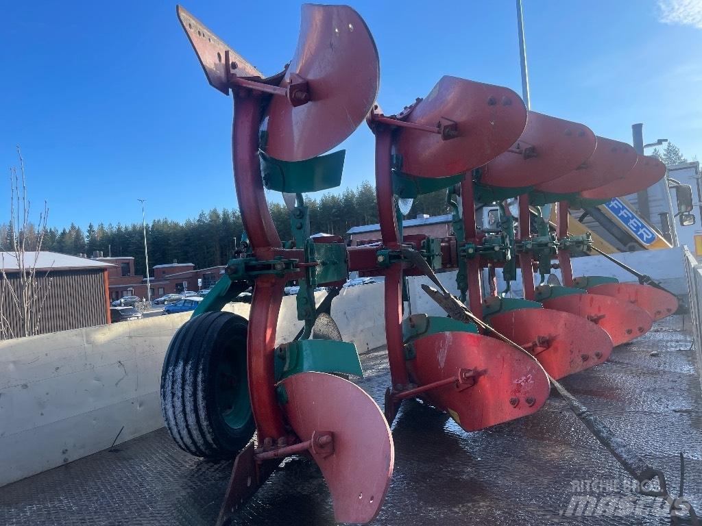 Kverneland E160 Pluguri reversibile