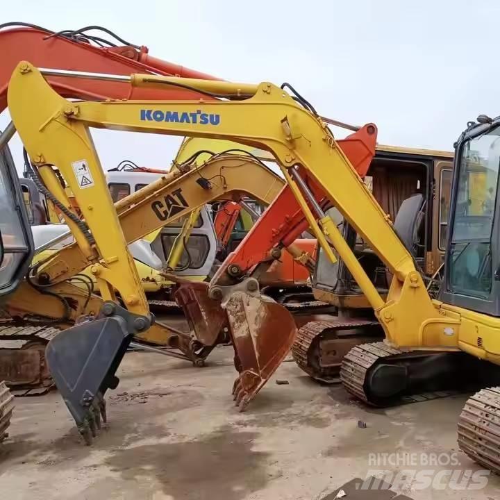 Komatsu PC55MR Mini excavatoare < 7t