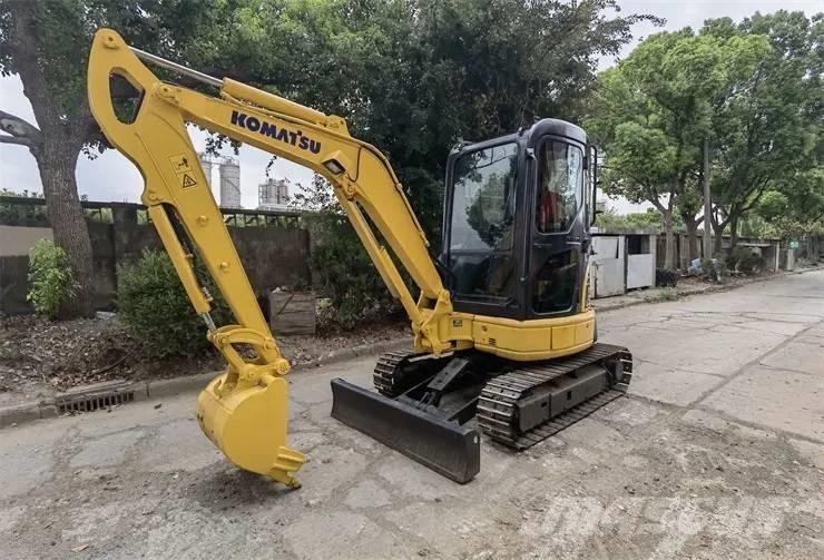 Komatsu PC35 Mini excavatoare < 7t