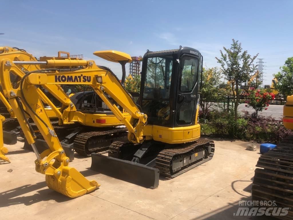 Komatsu PC 35 Excavatoare pe șenile
