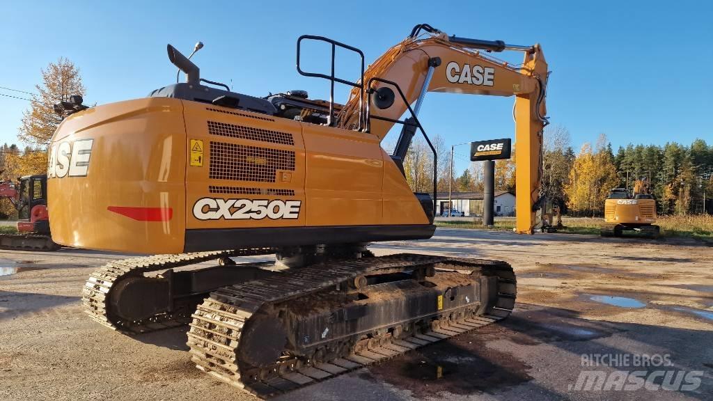 CASE CX 250E Excavatoare pe șenile
