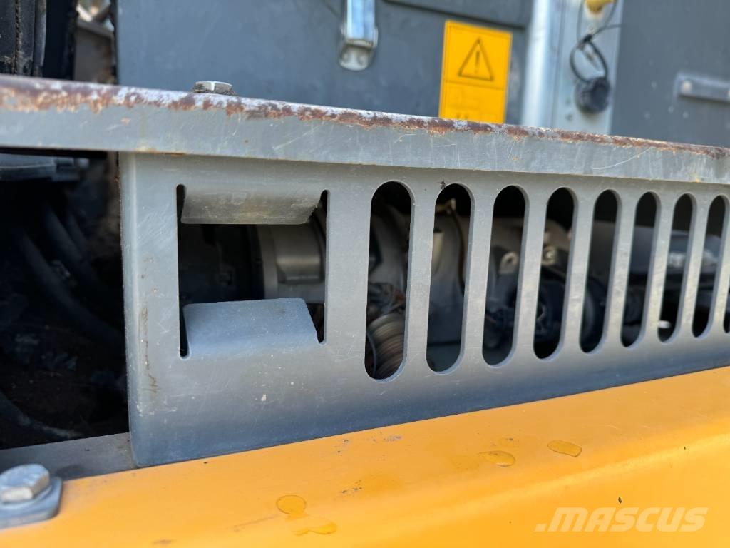 Liebherr LH 22 M Paleta de manipulare