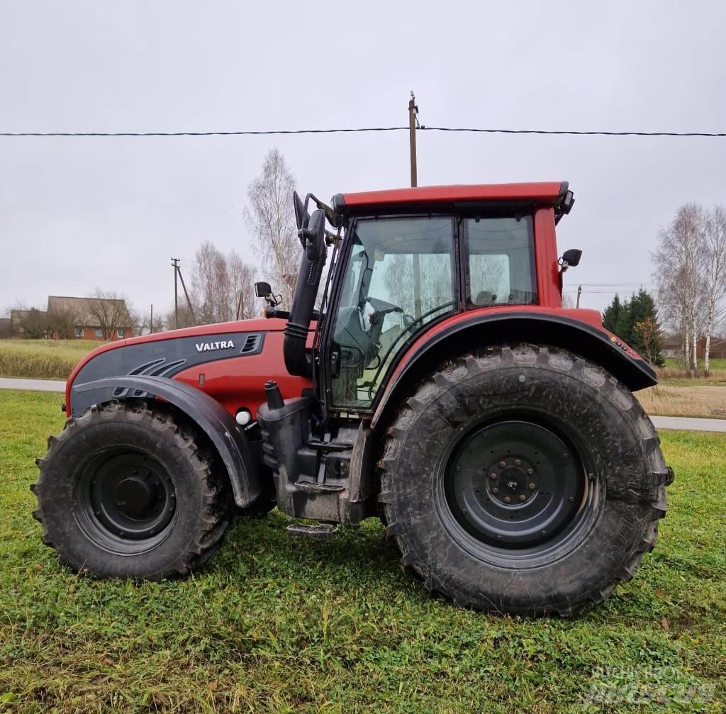 Valtra T 202 Versu Tractoare