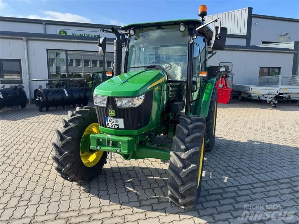 John Deere 5075E Tractoare