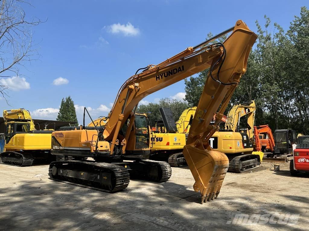 Hyundai R220LC-9S Excavatoare pe șenile
