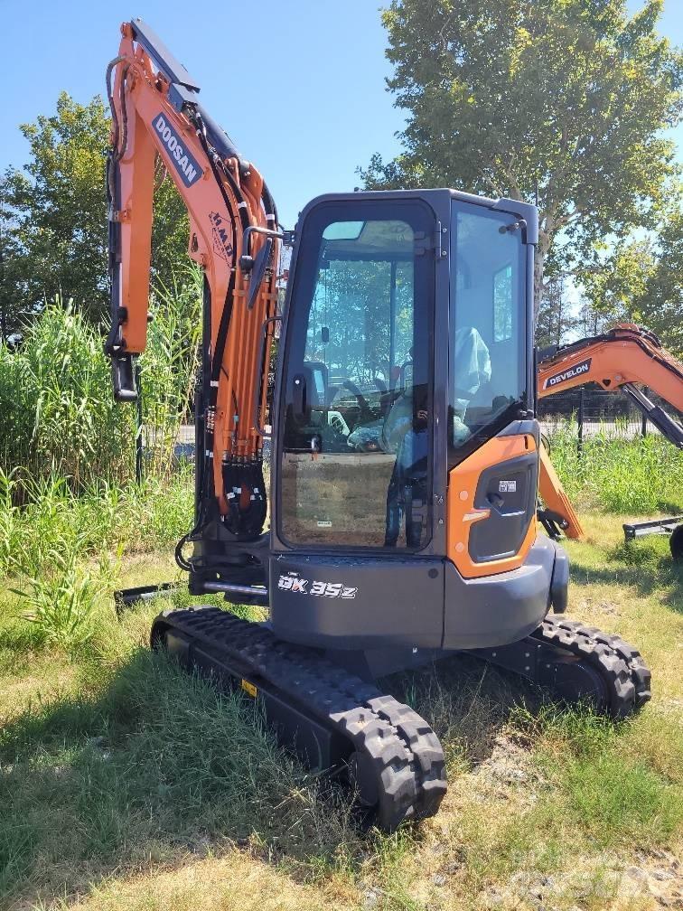 Doosan DX35Z-7 Mini excavatoare < 7t
