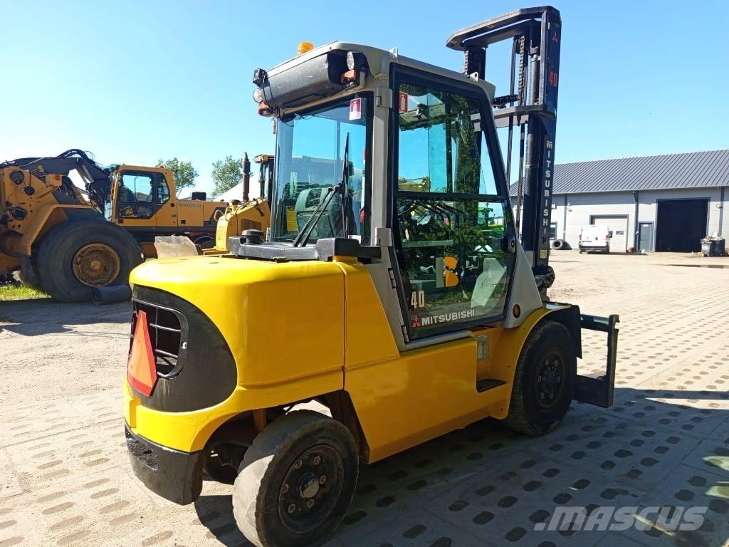 Mitsubishi FD 40 K Stivuitor diesel