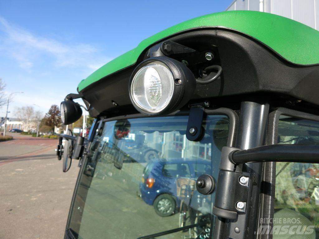 John Deere 5090GV Tractoare
