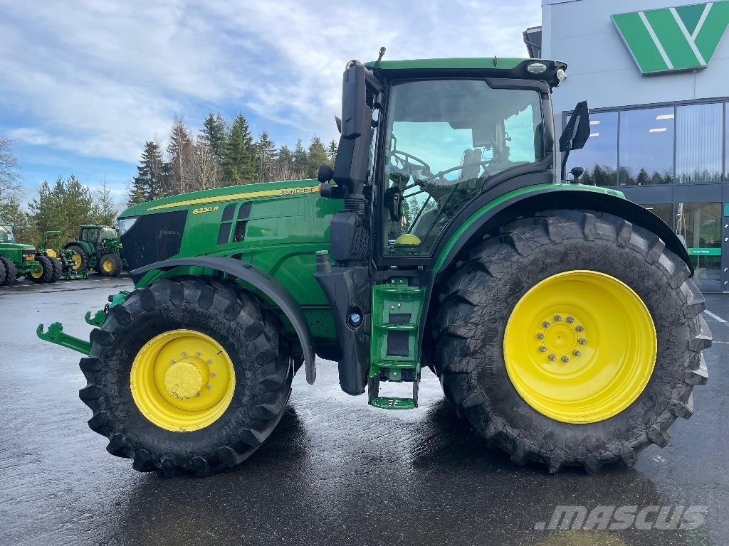 John Deere 6230R Tractoare