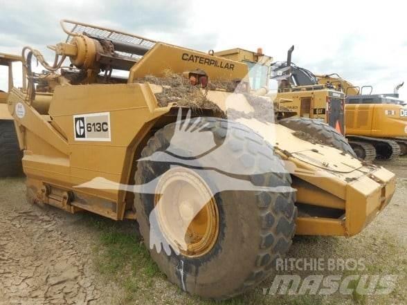 CAT 613C Elevatoare