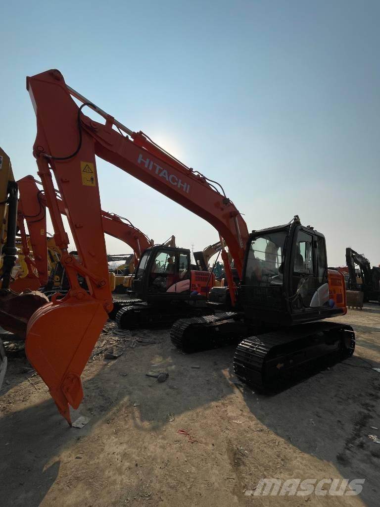 Hitachi ZX 130 Excavatoare pe șenile
