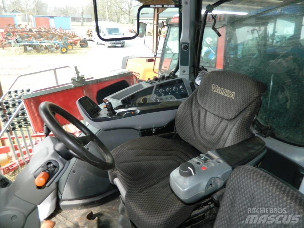 Valtra T 234 V Tractoare