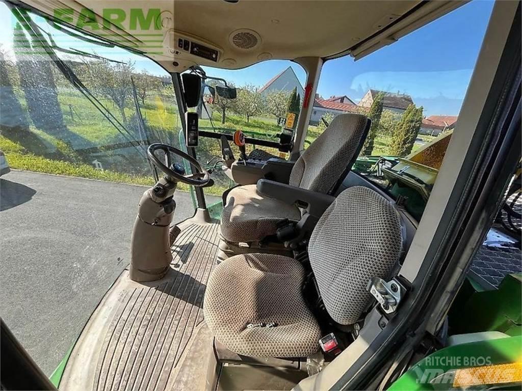 John Deere 8600 Forajere cu autopropulsare