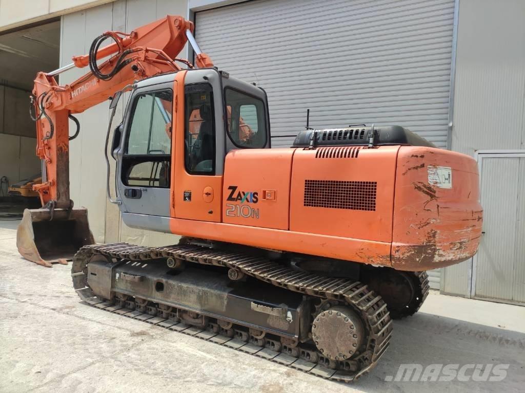 Hitachi ZX210N Excavatoare pe șenile
