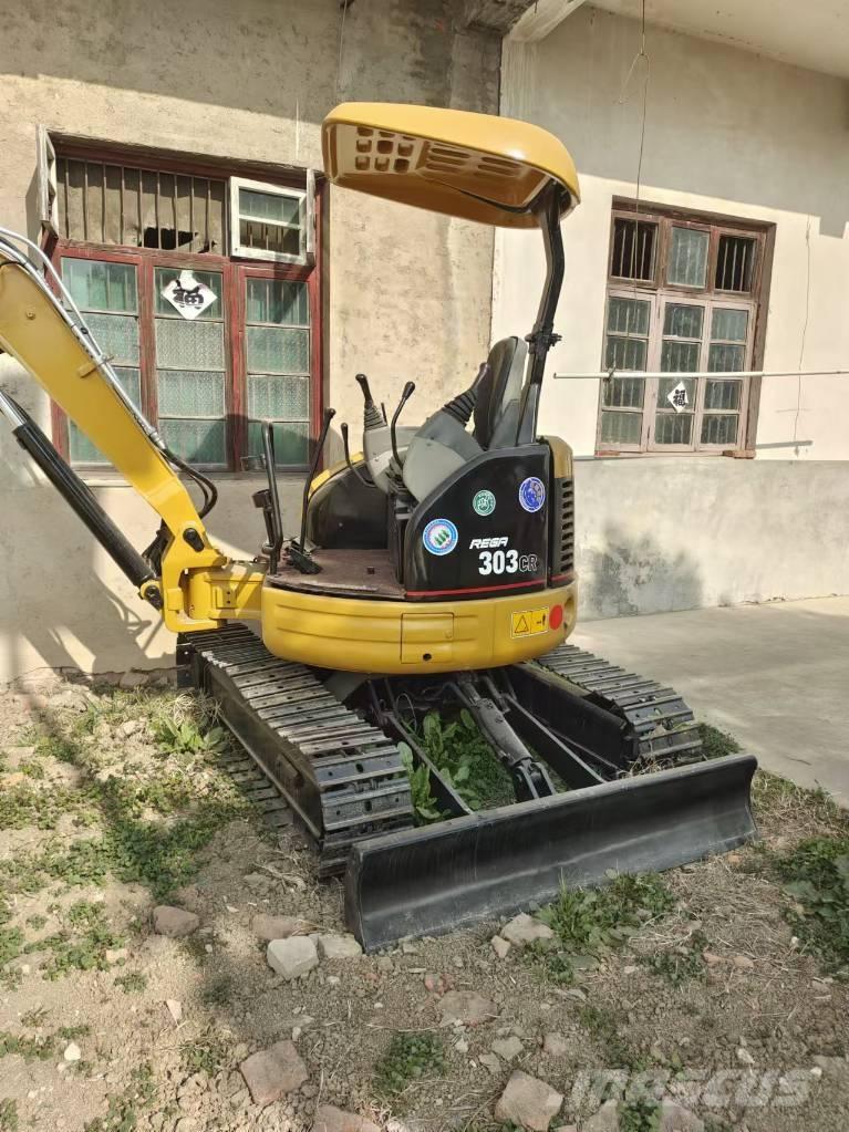 CAT 303 CR Mini excavatoare < 7t