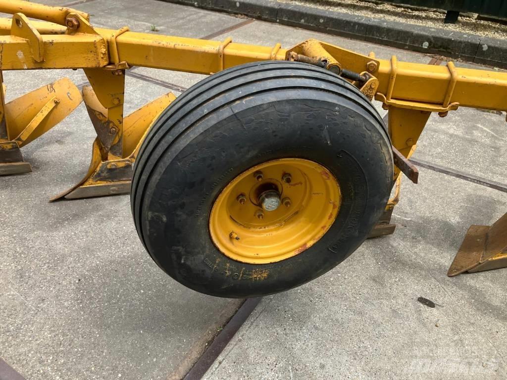 Rumptstad RB1020 Pluguri conventionale
