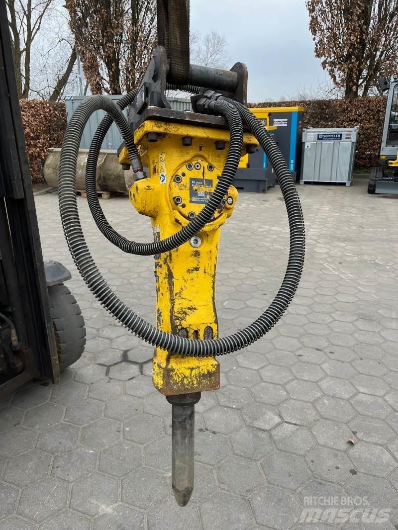 Atlas Copco SB202 Ciocane / Concasoare