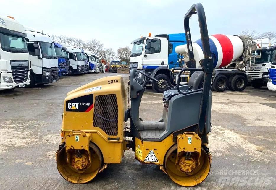 CAT CB 14 B Cilindri compactori dubli