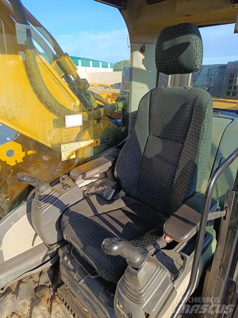 CAT 345 D Excavatoare pe șenile

