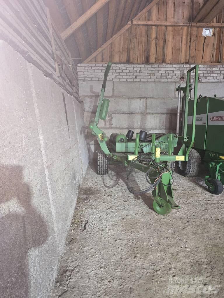Pronar Z 245 Împachetatoare