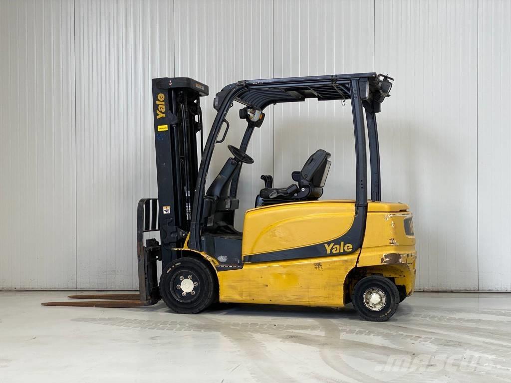 Yale ERP30VL Stivuitor electric