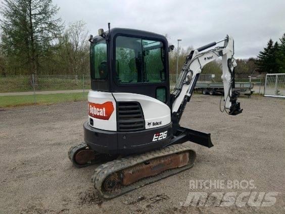 Bobcat E 26 Mini excavatoare < 7t