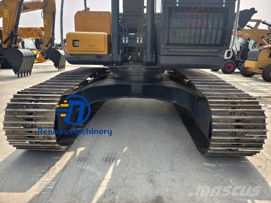 Hyundai R220LC-9S Excavatoare pe șenile
