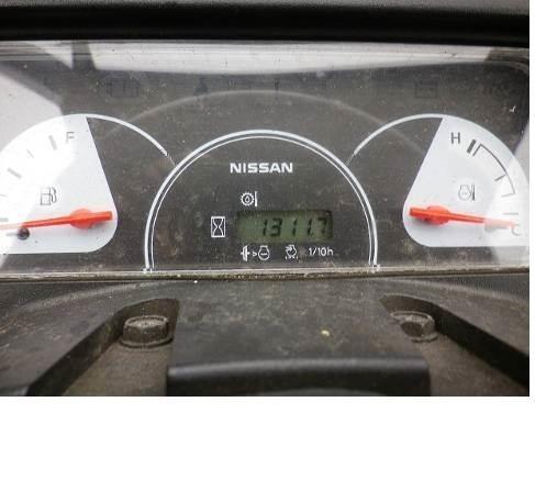 Nissan PL02A20D Stivuitor GPL