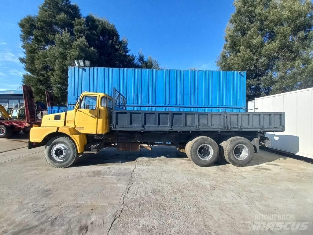 Volvo N 1025 Autobasculanta