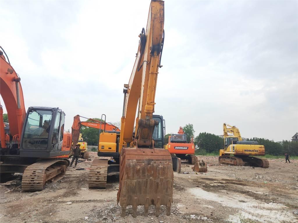Hyundai R225LC-7 Excavatoare pe șenile
