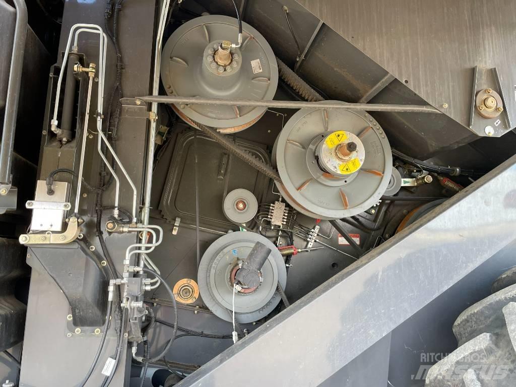 CLAAS 670 Combine de secerat