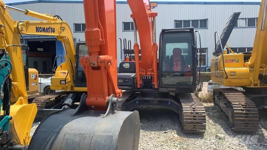 Hitachi Zaxis 120 Excavatoare pe șenile

