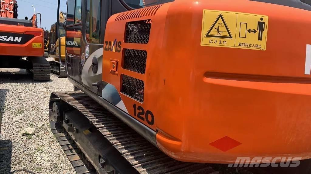 Hitachi Zaxis 120 Excavatoare pe șenile
