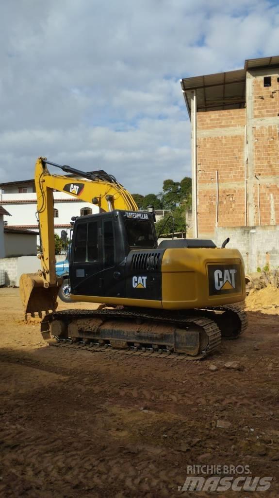 CAT 313D2L Excavatoare pe șenile
