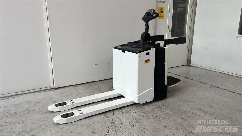 Yale MP20X Transpaleta cu platforma
