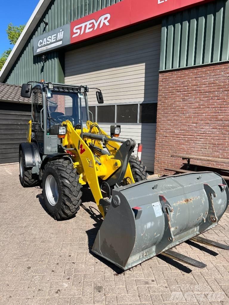 Wacker Neuson WL 44 Incarcator pe pneuri