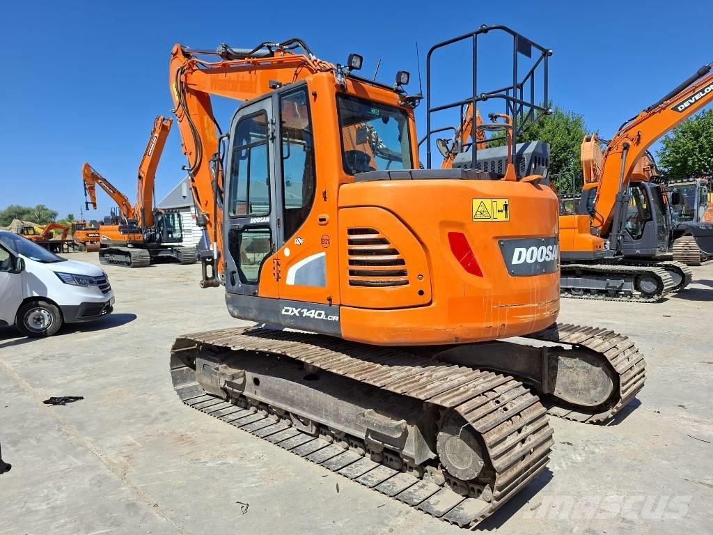 Doosan DX 140 LCR Excavatoare pe șenile
