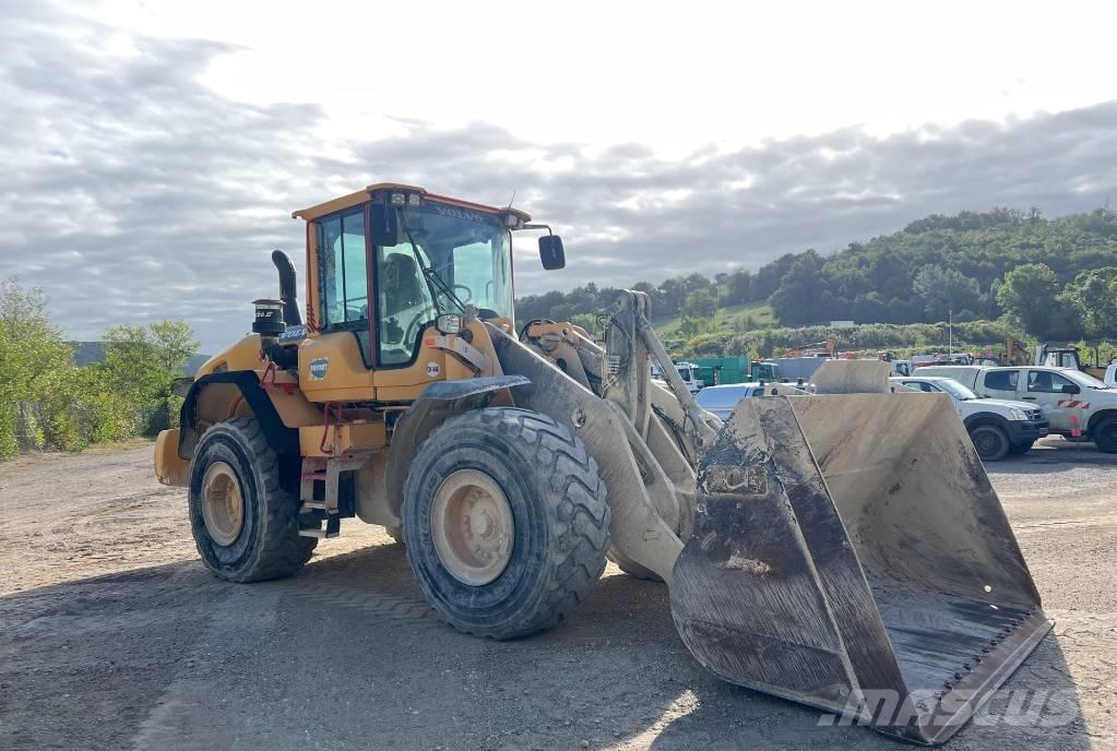 Volvo L 120 G Incarcator pe pneuri