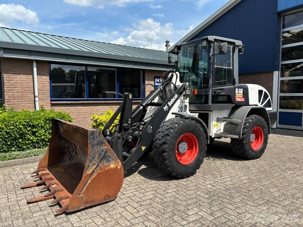 Bobcat AL 440 D Incarcator pe pneuri