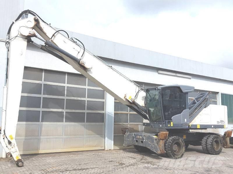 Fuchs MHL 340 F Paleta de manipulare