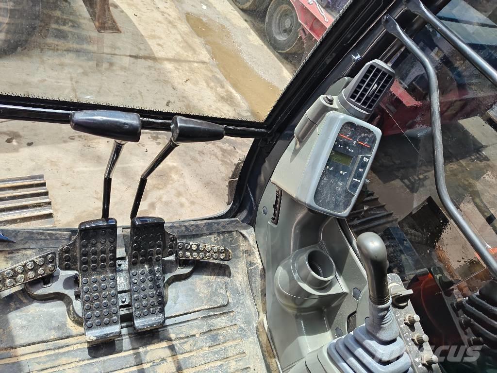 Hitachi ZX 130 LC Excavatoare pe șenile
