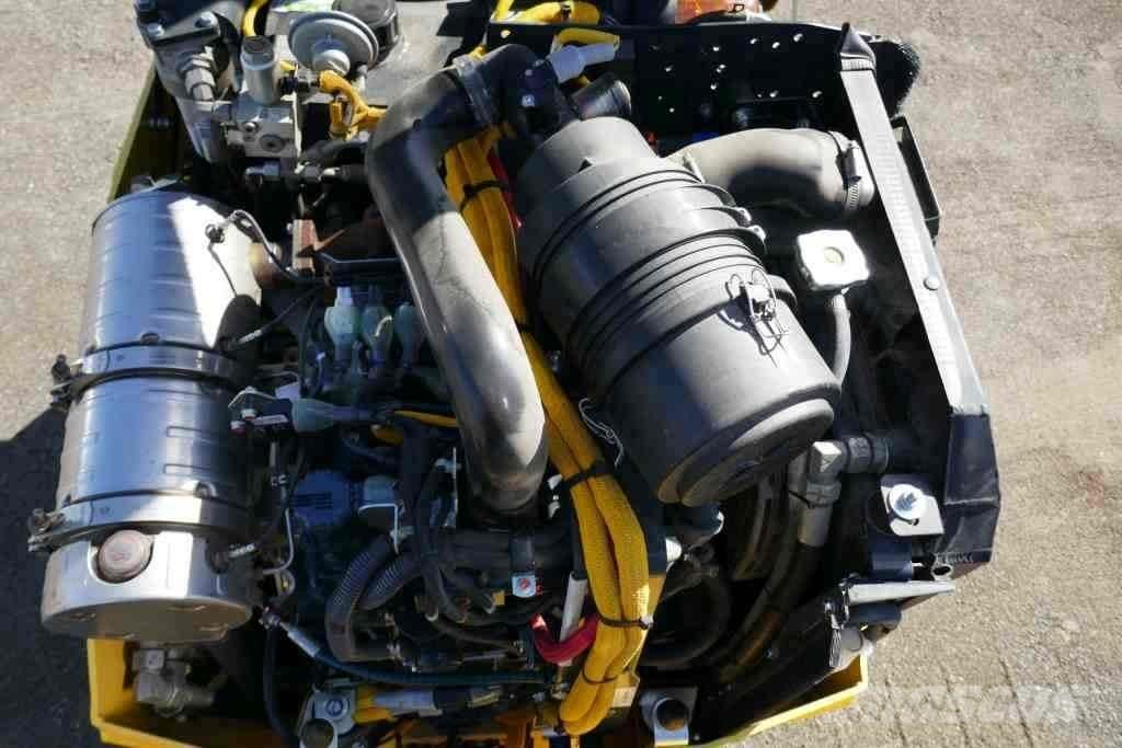 Bomag BW 100 AD-5 Mica masina  de productie de bitum