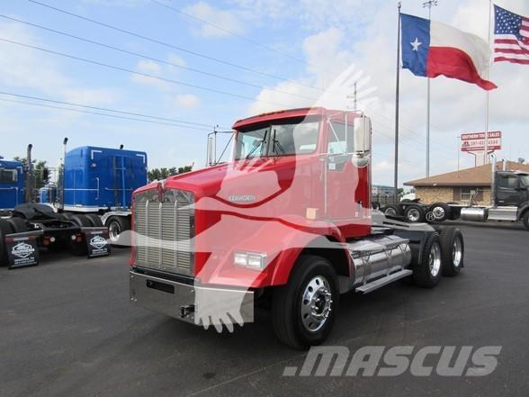 Kenworth T800 Autotractoare