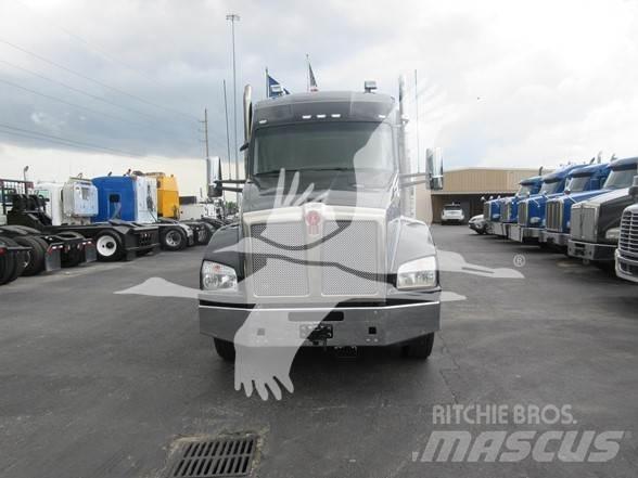 Kenworth T880 Autotractoare