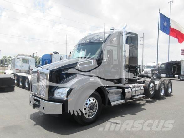 Kenworth T880 Autotractoare