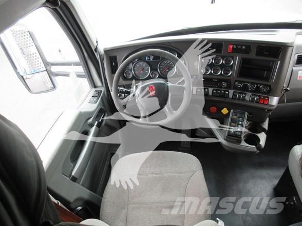 Kenworth T880 Autotractoare
