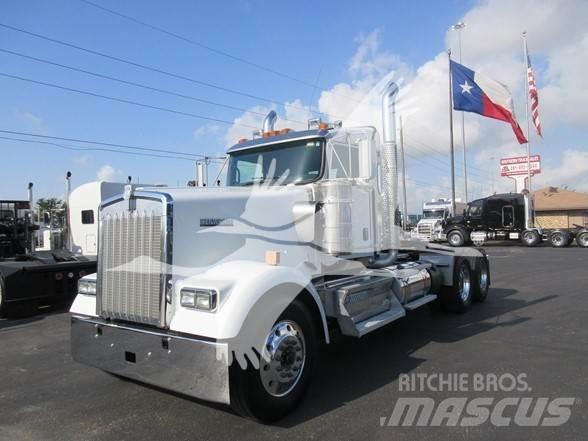 Kenworth W900L Autotractoare
