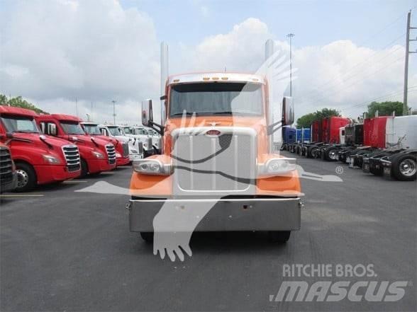 Peterbilt 567 Autotractoare